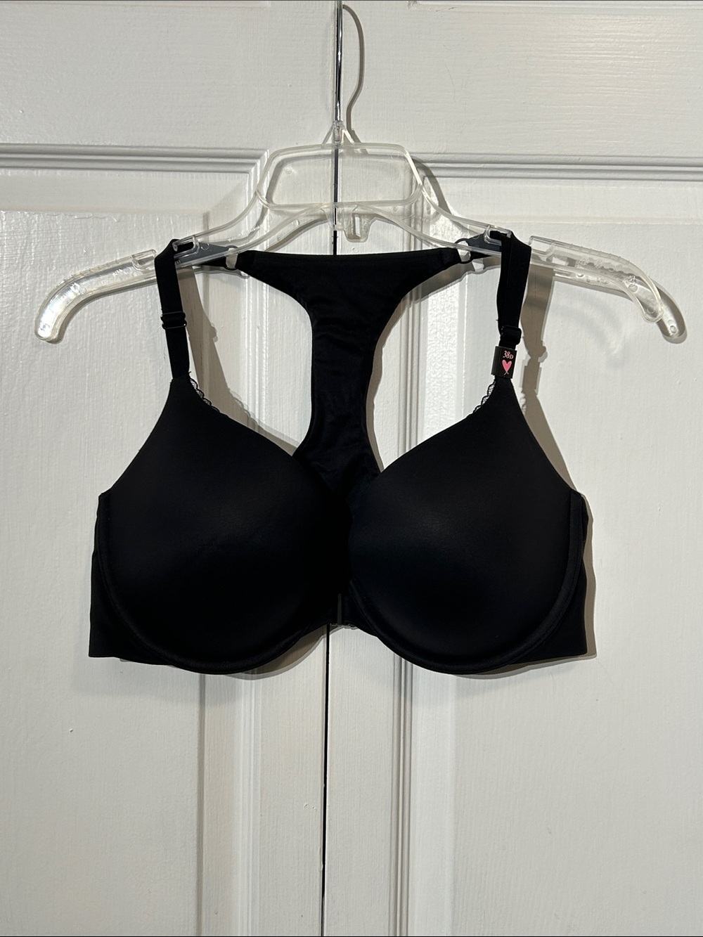 NWOT Victoria’s Secret Black Racerback T-Shirt Bra 38D Smooth Everyday Support